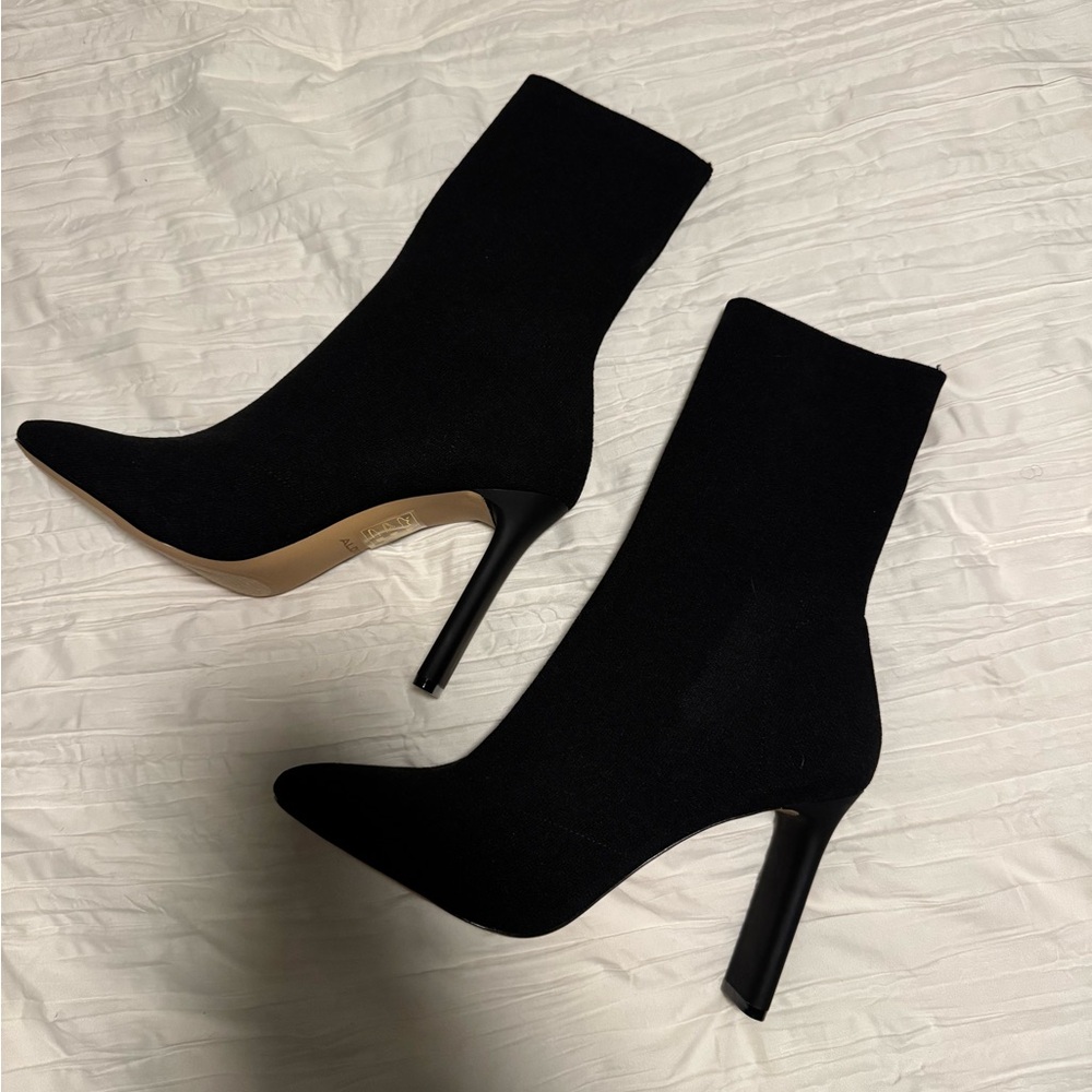 NWOT aldo faelora sock boot